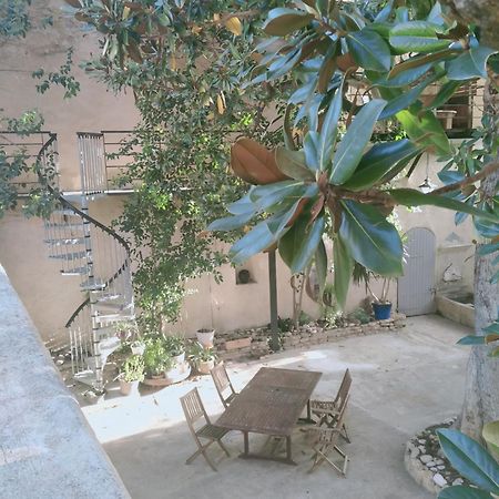 Cote Fontaine Otel Orange  Dış mekan fotoğraf
